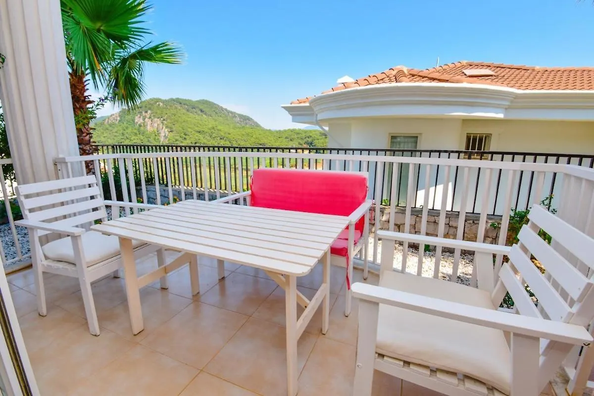 Villa Maya The Royal Links Sarigerme Turecko